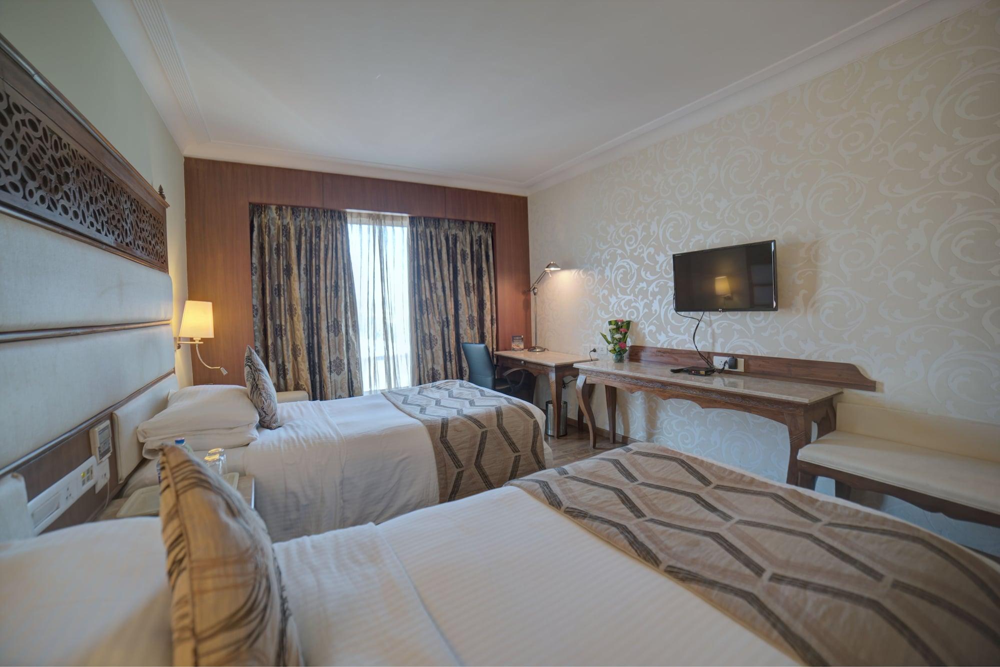 Goldfinch Hotel Bangalore Eksteriør bilde