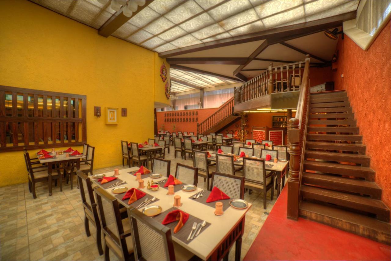 Goldfinch Hotel Bangalore Eksteriør bilde